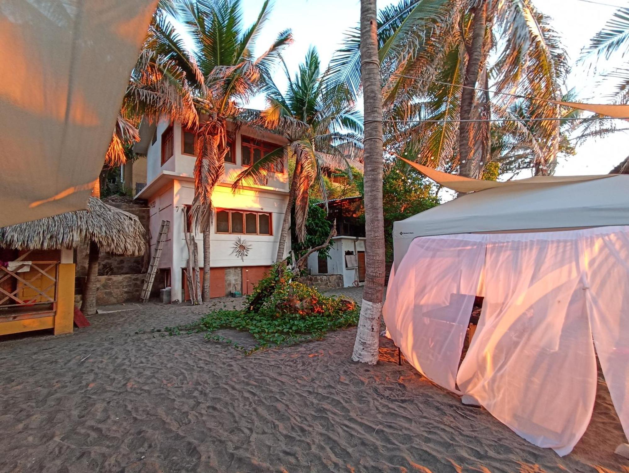 Punta Sur, Frente Al Mar Y El Atardecer Hotel Mazunte Exterior foto